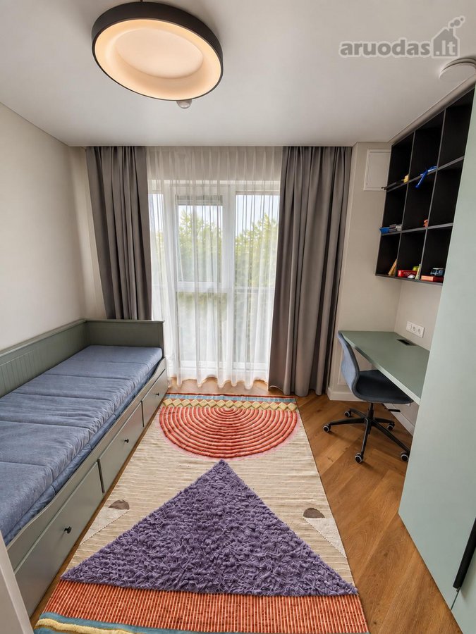 Nuomojamas pilnai įrengtas 3 kambarių butas - nuotraukos Nr. 8