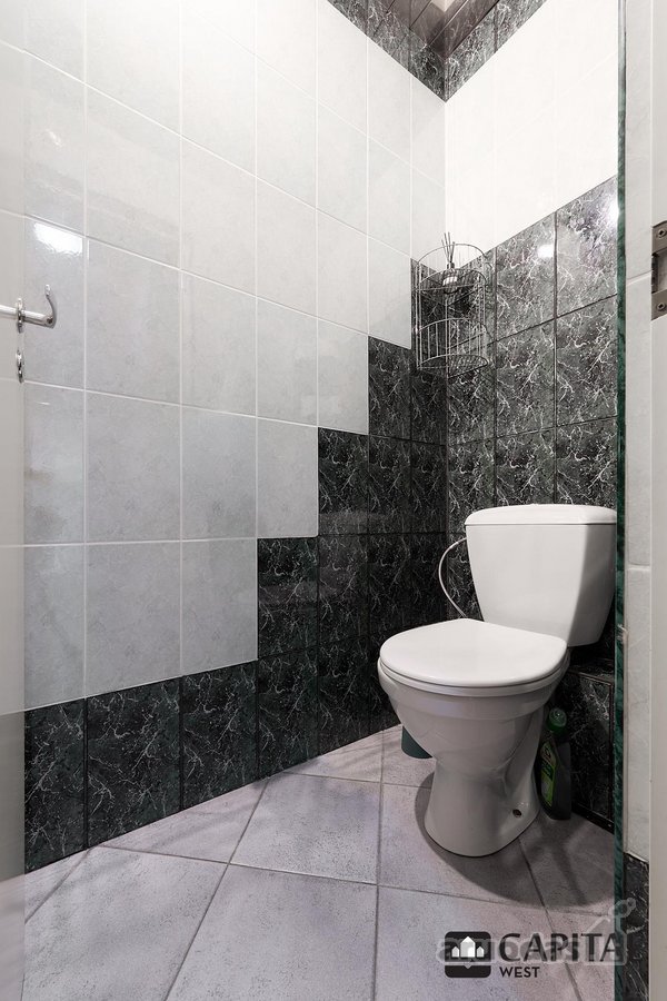 Nuomojamas šviesus ir erdvus 3 kambarių butas - nuotraukos Nr. 15