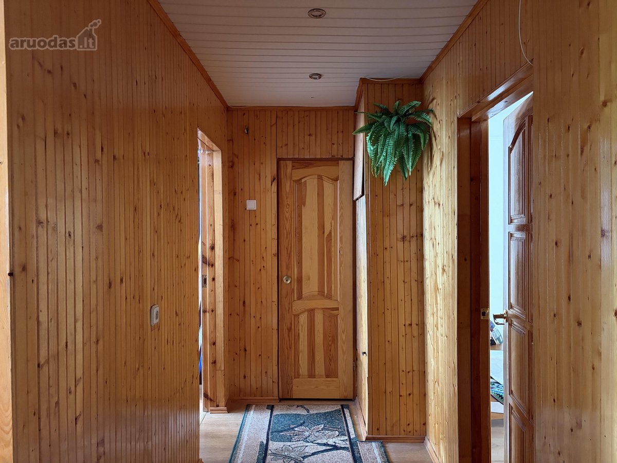 Išnuomojamas erdvus ir jaukus 4 kambarių - nuotraukos Nr. 10