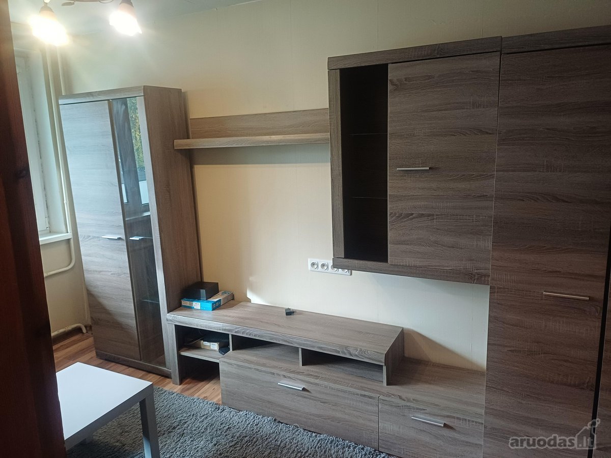 Nuomos kaina – 400 €/mėn. + komunaliniai - nuotraukos Nr. 2