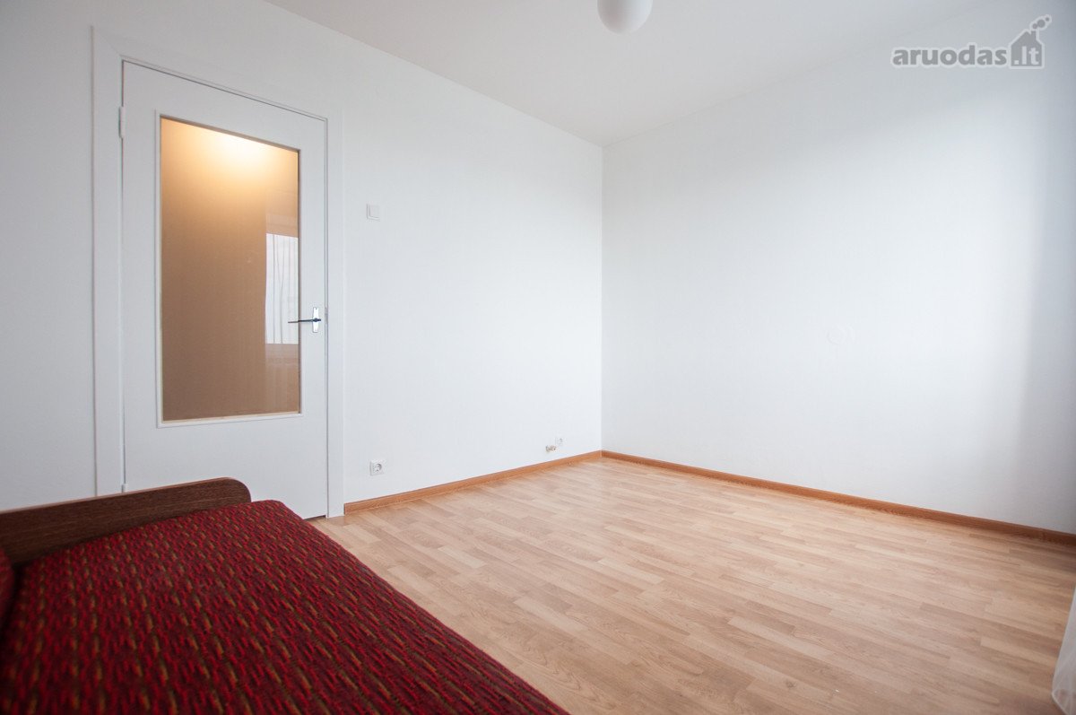 Suremontuotas 3 Atskirų Kambarių Butas - nuotraukos Nr. 21