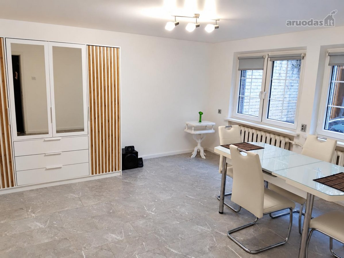 Parduodamas 2 aukštų renovuotas namas Šilainiuose. - nuotraukos Nr. 3