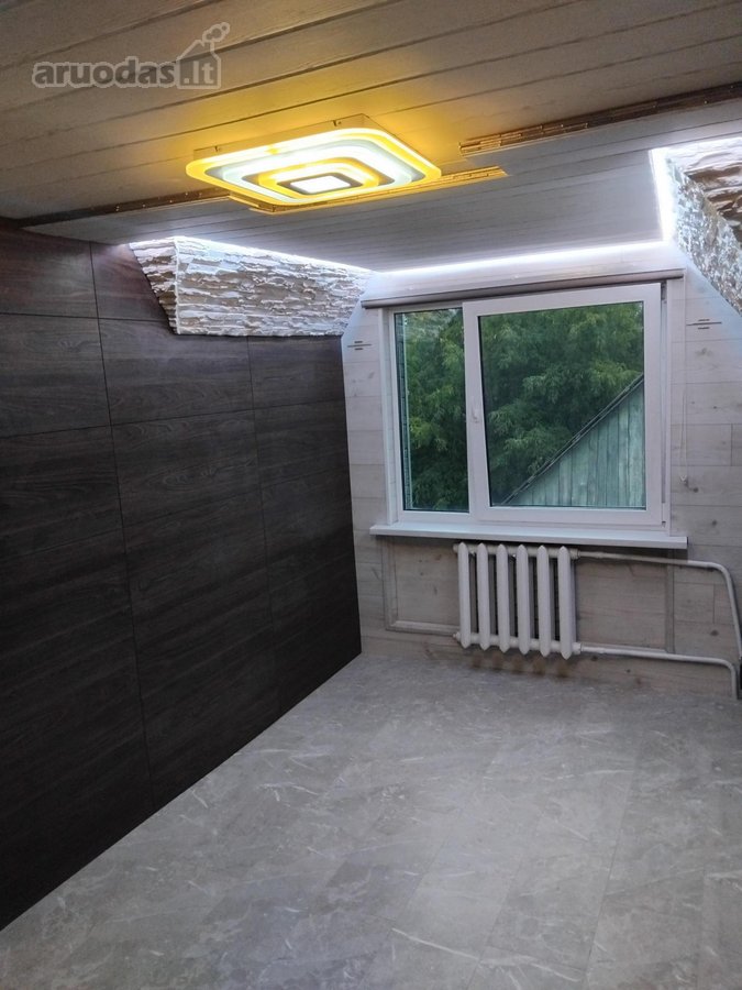 Parduodamas 2 aukštų renovuotas namas Šilainiuose. - nuotraukos Nr. 6