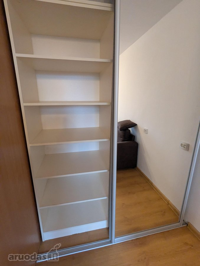 Išnuomojamas puikiai įrengtas, šviesus ir - nuotraukos Nr. 8