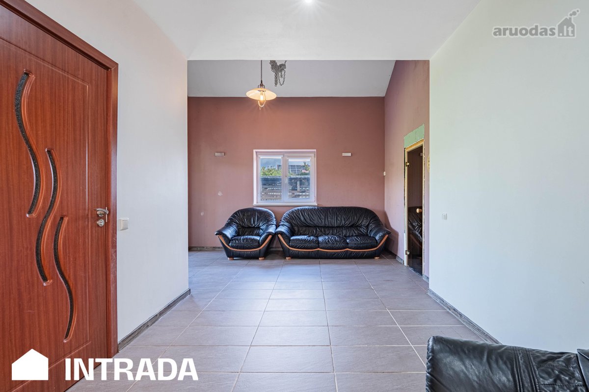 225 M² Gyvenamasis Namas Su Pirtimi, Garažu - nuotraukos Nr. 39