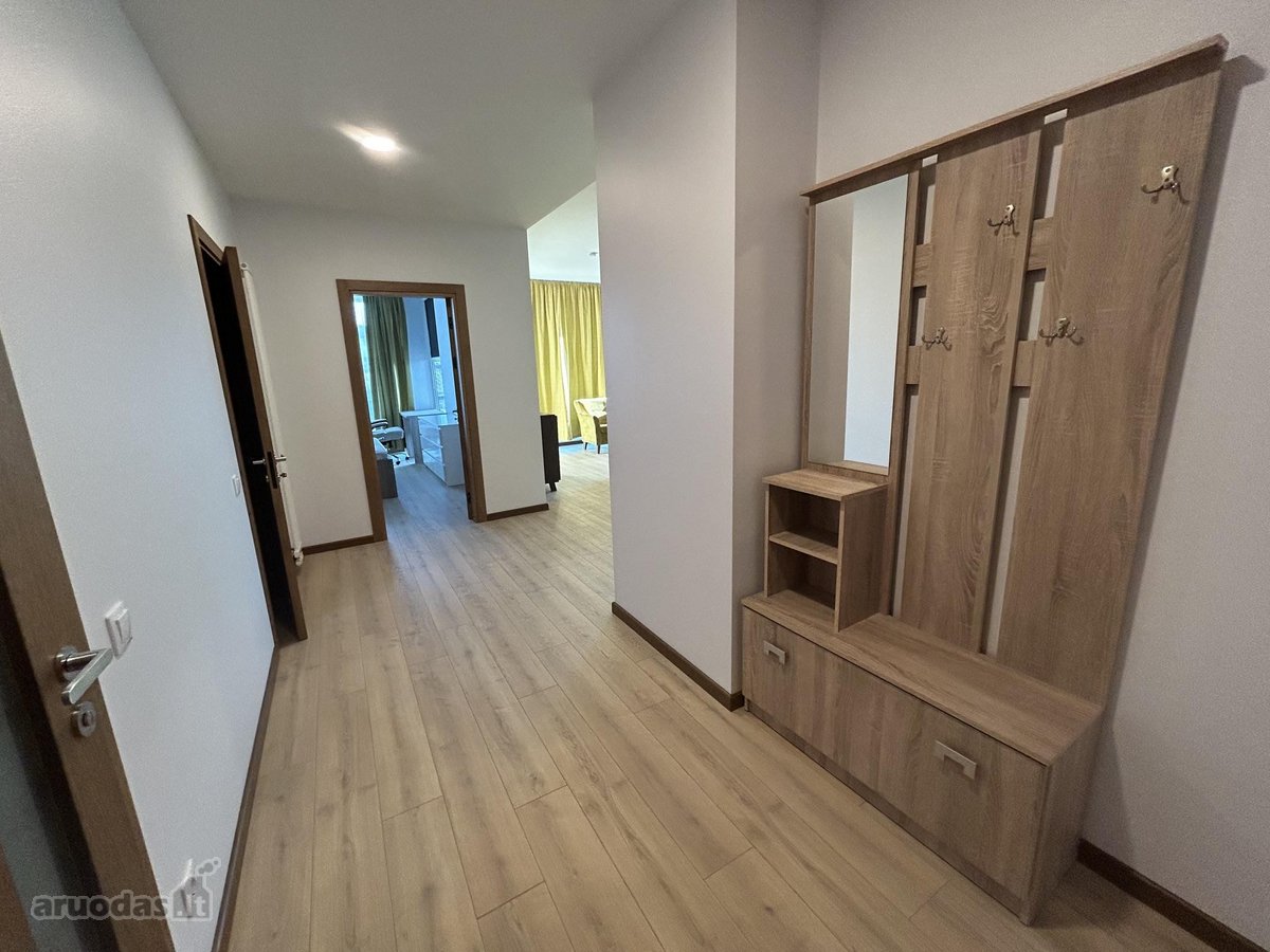 Naujai suremontuotas butas pačiame miesto - nuotraukos Nr. 6