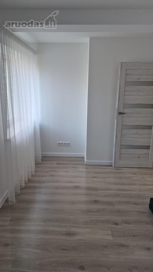 Parduodamas Pilnai Renovuotas Namas Telšiuose - nuotraukos Nr. 11