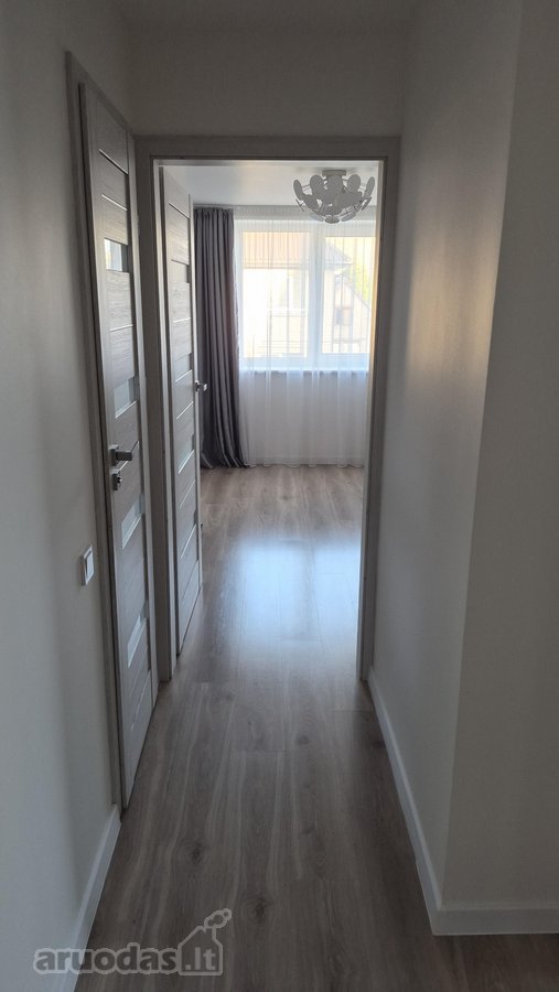 Parduodamas Pilnai Renovuotas Namas Telšiuose - nuotraukos Nr. 15