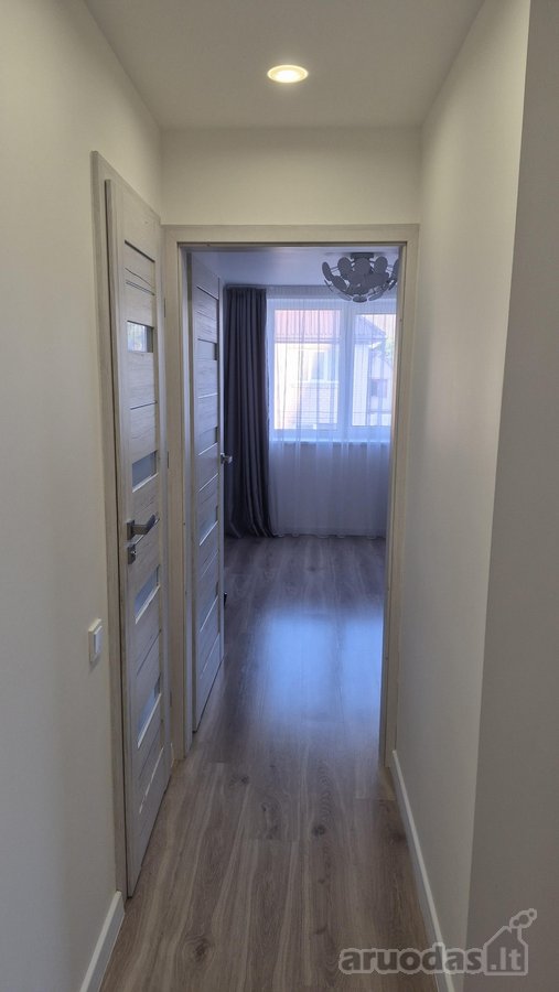 Parduodamas Pilnai Renovuotas Namas Telšiuose - nuotraukos Nr. 16
