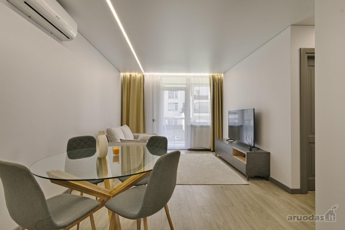 Parduodamas moderniai įrengtas butas Pašilaičiuose - nuotraukos Nr. 12