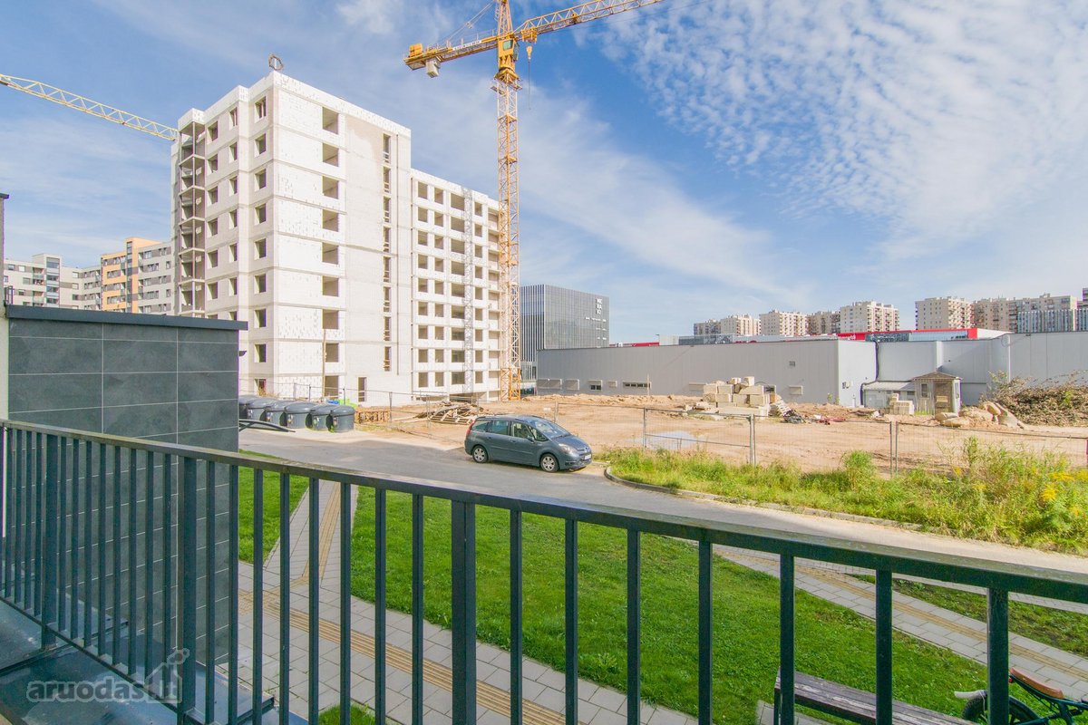 Parduodamas moderniai įrengtas butas Pašilaičiuose - nuotraukos Nr. 67