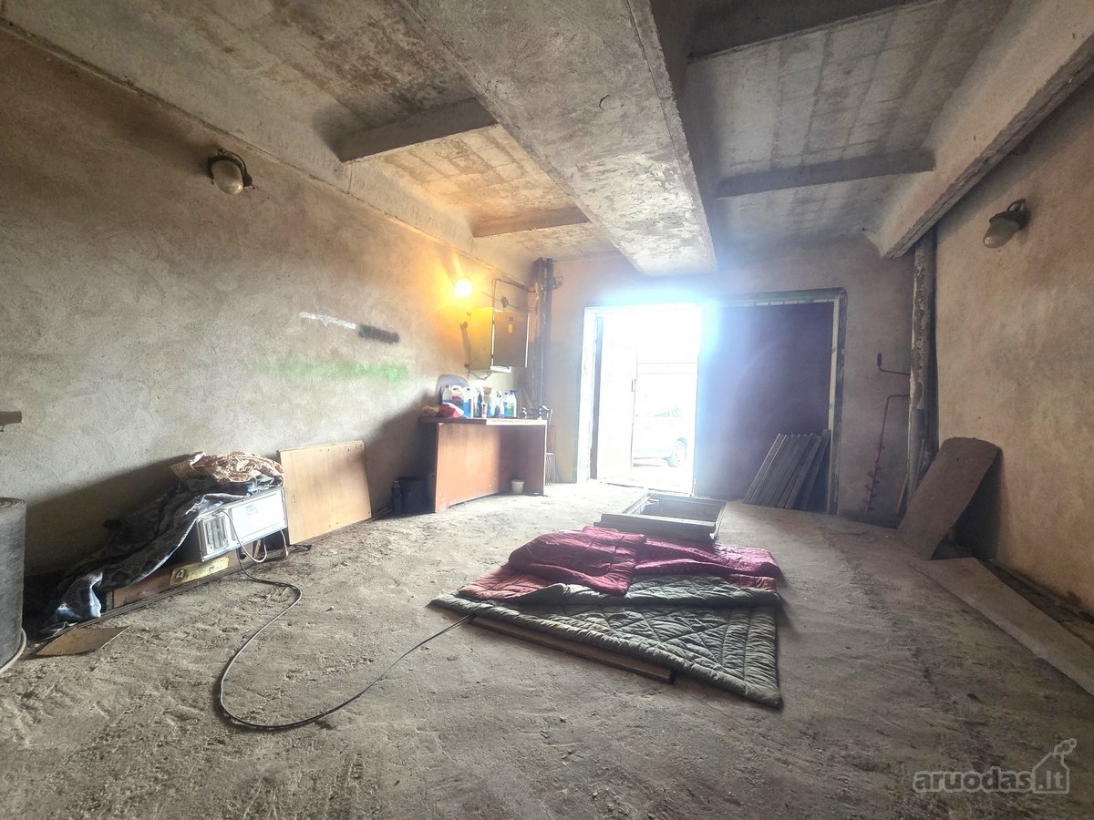 Parduodamas tvarkingas 40,22 m² garažas - nuotraukos Nr. 5