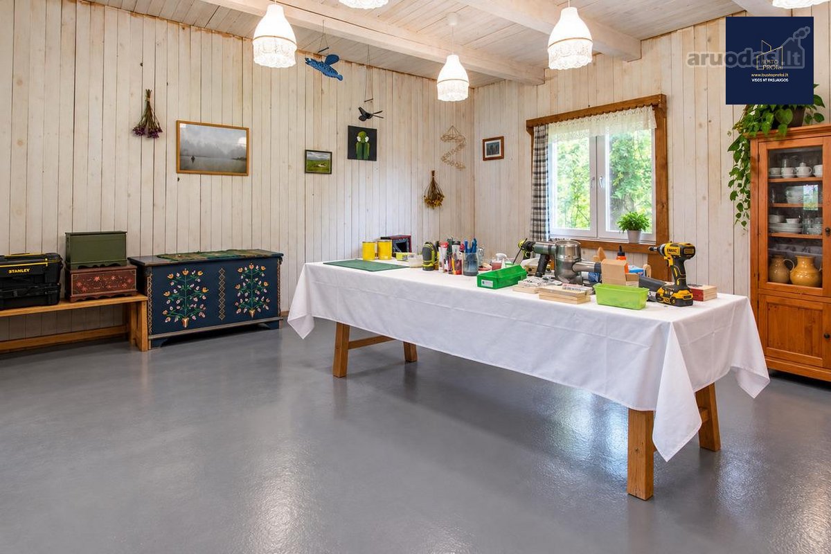 Parduodamas jaukus rąstinis namas su 85 arų - nuotraukos Nr. 10