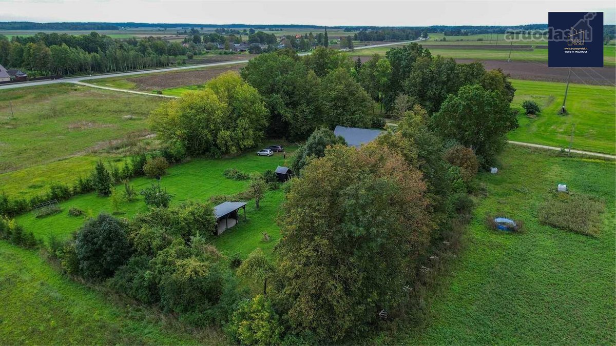 Parduodamas jaukus rąstinis namas su 85 arų - nuotraukos Nr. 15
