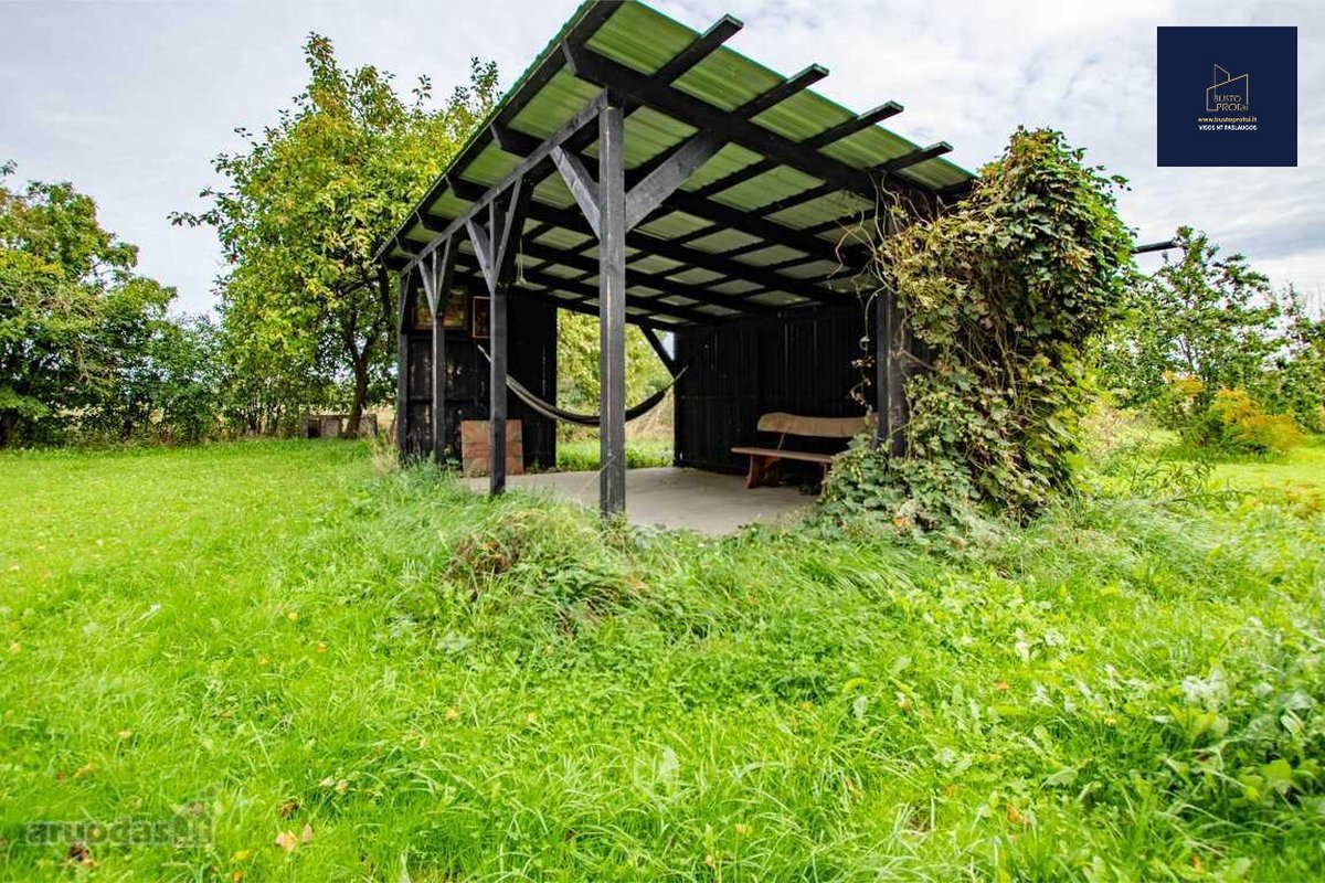 Parduodamas jaukus rąstinis namas su 85 arų - nuotraukos Nr. 18