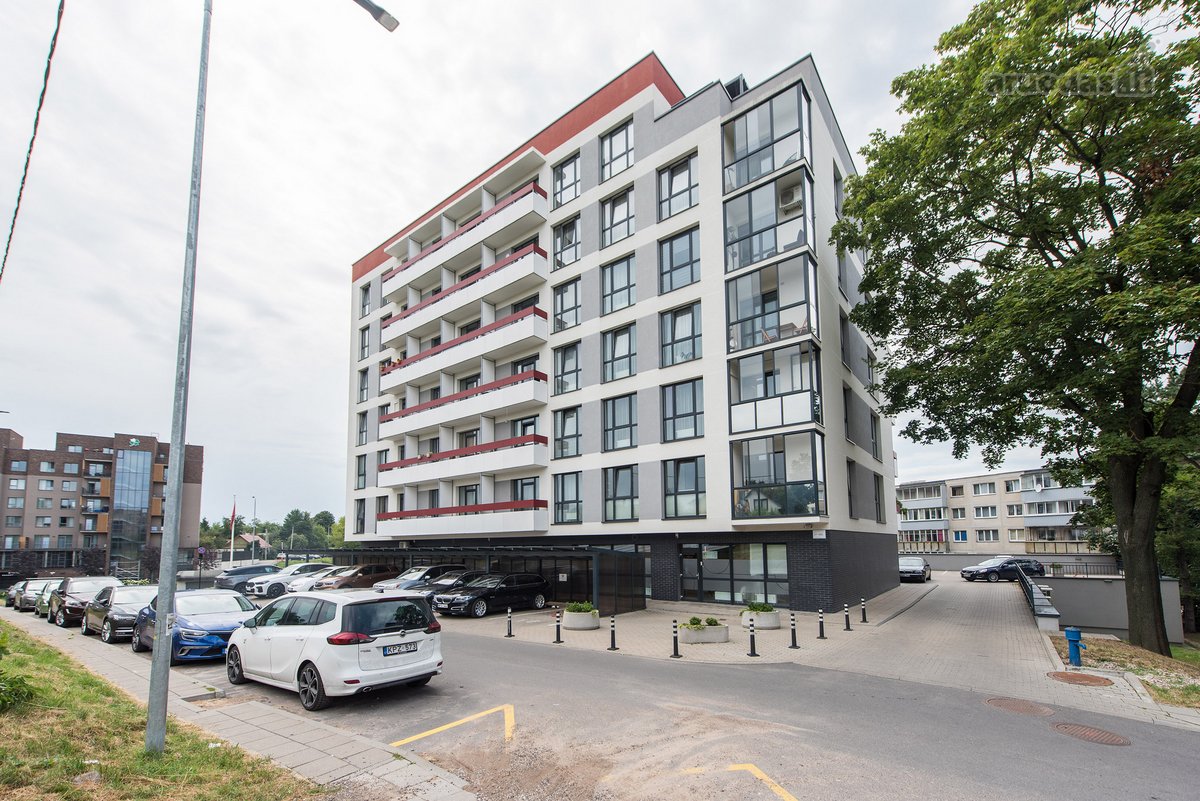 Nuomojamas erdvus ir šviesus 2-jų kambarių - nuotraukos Nr. 27