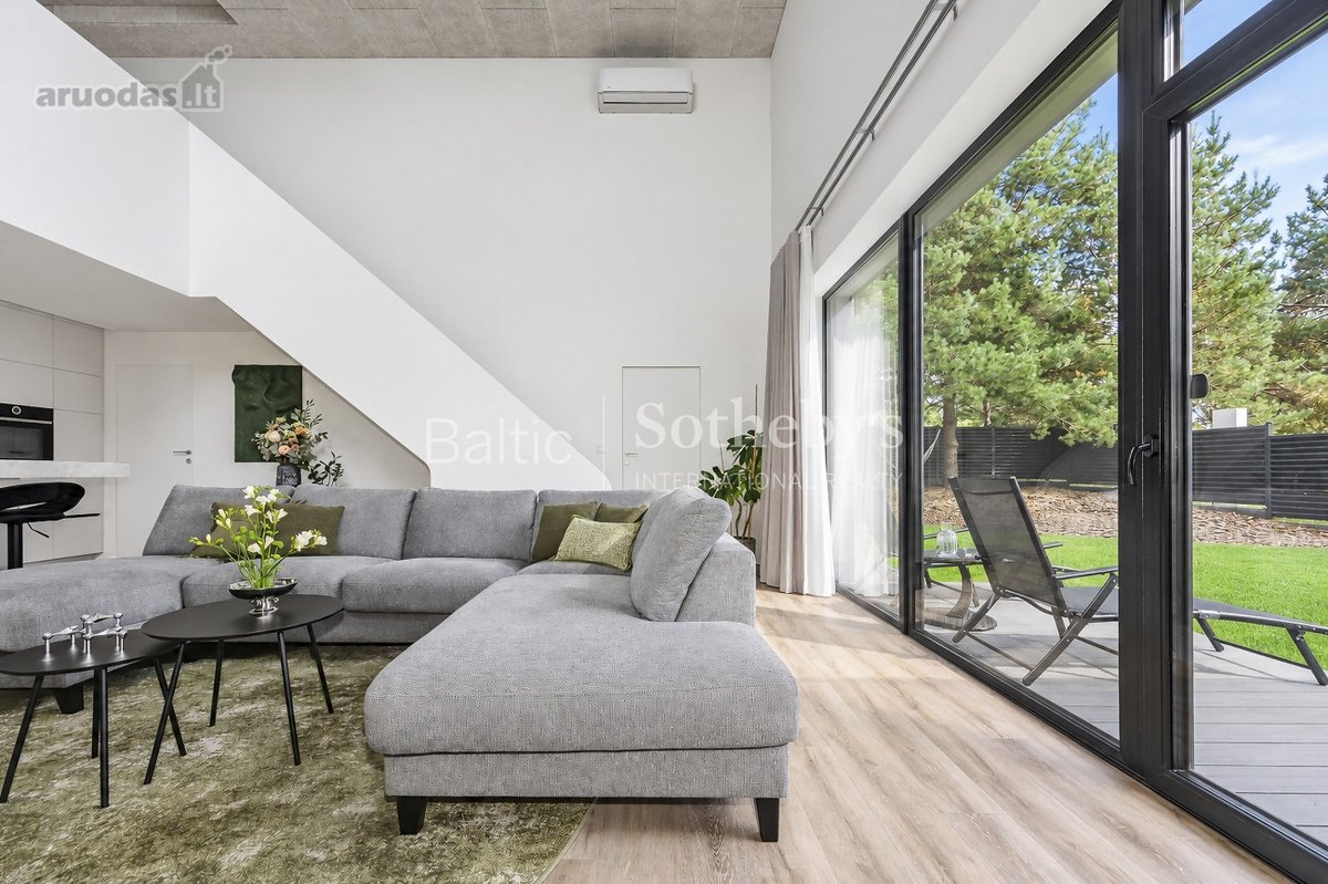 Architektūra, šviesa ir pušų ramybė - nuotraukos Nr. 10