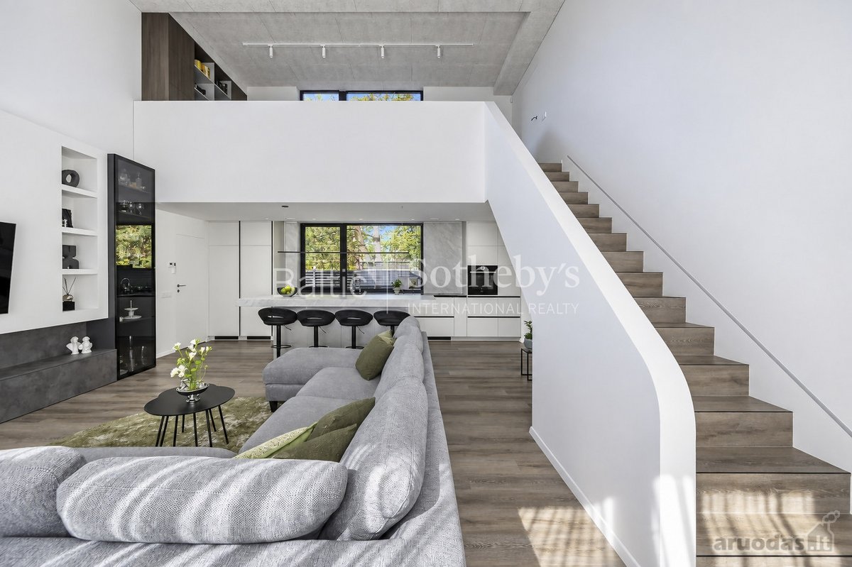 Architektūra, šviesa ir pušų ramybė - nuotraukos Nr. 15