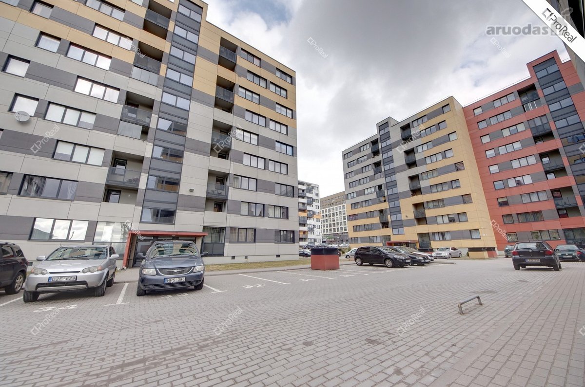 Nuomojamas erdvus 2 kambarių butas - nuotraukos Nr. 12