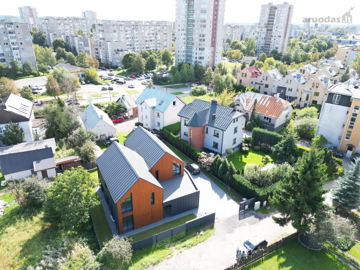 Parduodamas Išskirtinis 140 M² Namas - nuotraukos Nr. 8