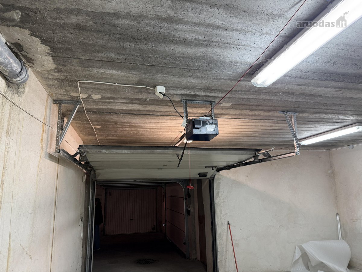 Parduodamas erdvus 34,86 m² garažas Šiaurės - nuotraukos Nr. 7