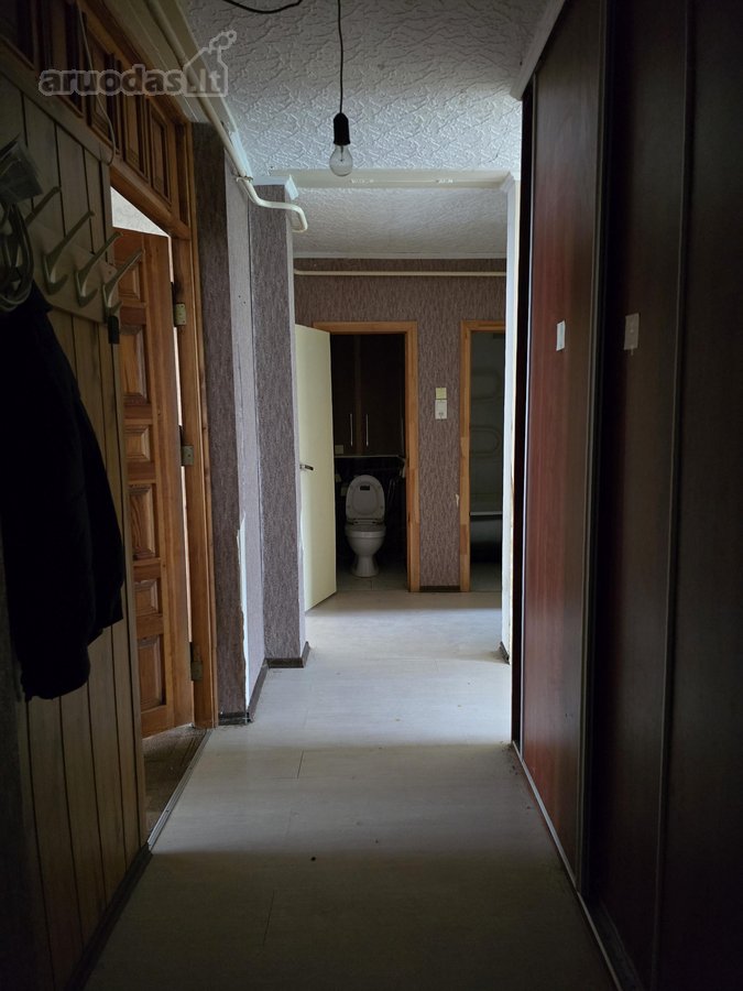 Parduodamas 3 k. butas, kuriame galima eiti - nuotraukos Nr. 6