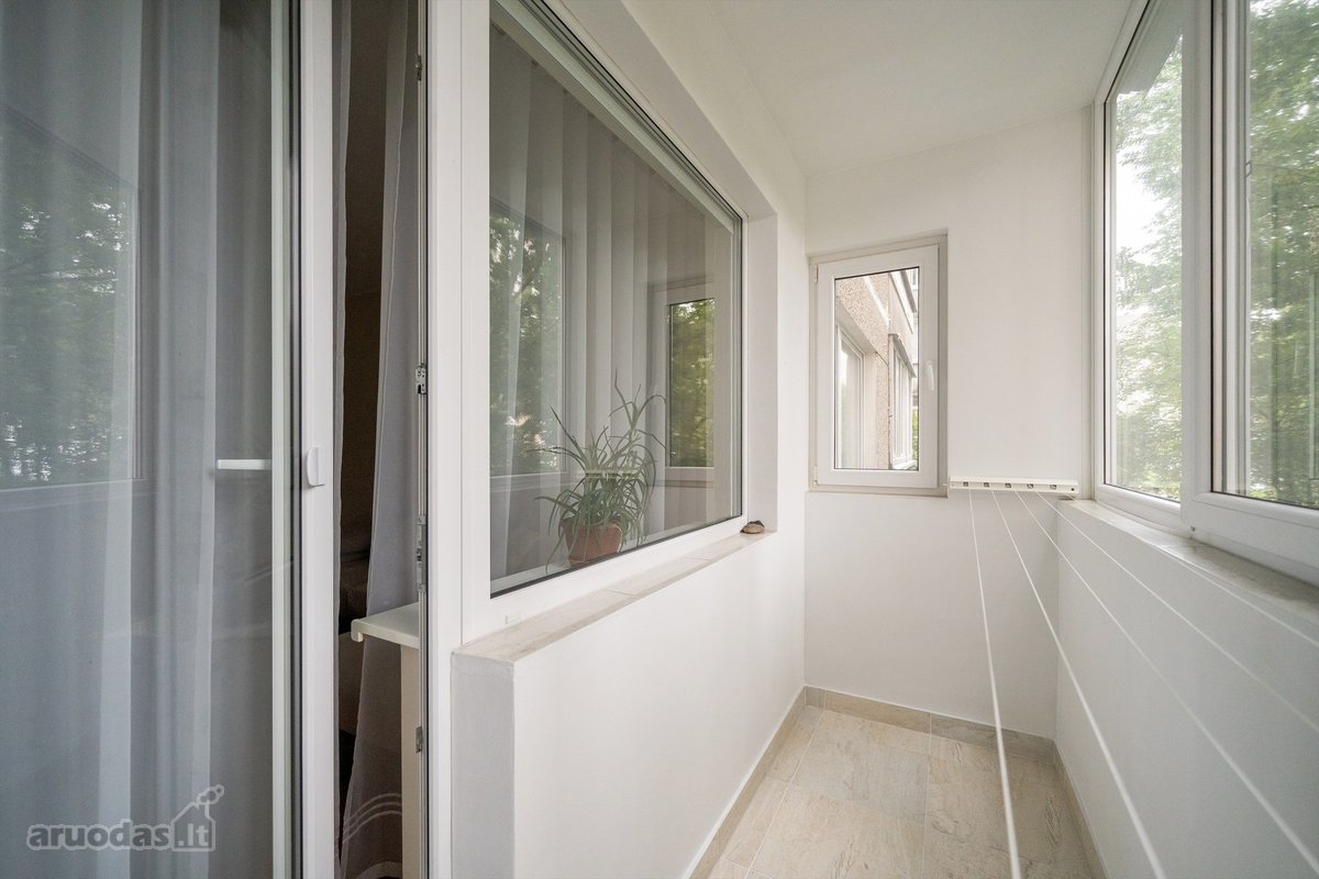 Parduodu labai tvarkingą 3 kambarių (68,29 m² - nuotraukos Nr. 8
