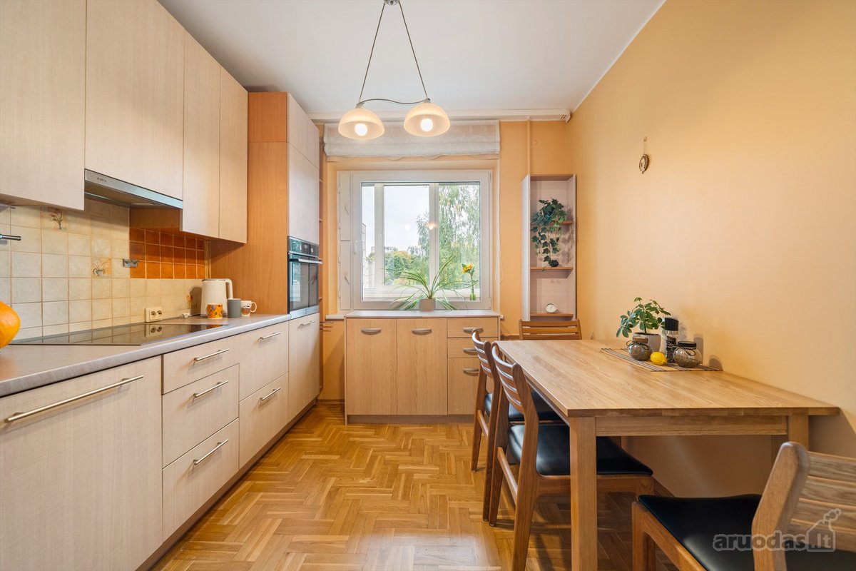Parduodu labai tvarkingą 3 kambarių (68,29 m² - nuotraukos Nr. 9