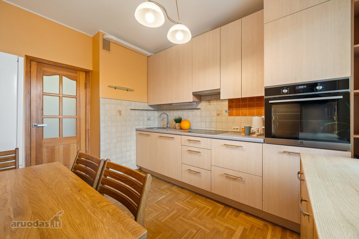Parduodu labai tvarkingą 3 kambarių (68,29 m² - nuotraukos Nr. 11