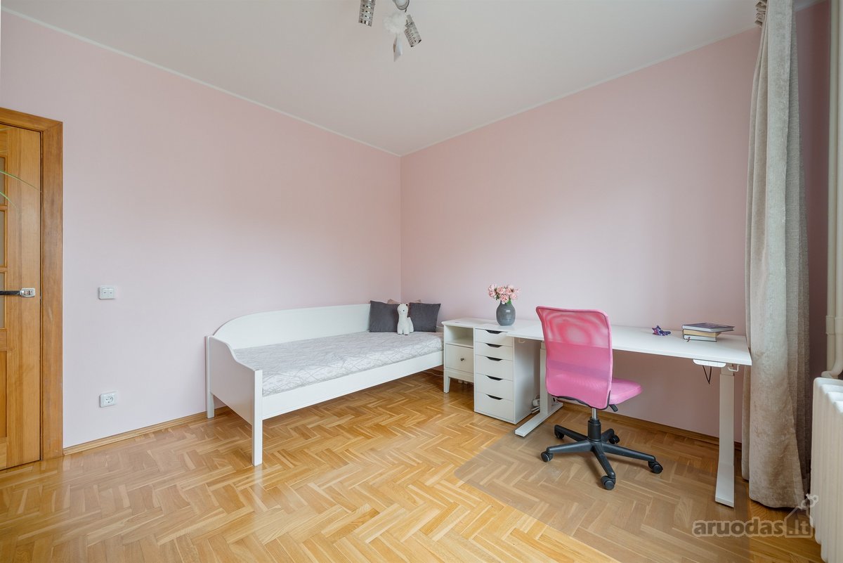 Parduodu labai tvarkingą 3 kambarių (68,29 m² - nuotraukos Nr. 14
