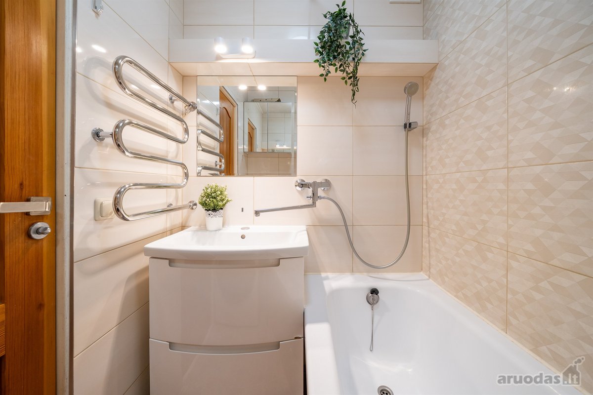 Parduodu labai tvarkingą 3 kambarių (68,29 m² - nuotraukos Nr. 22