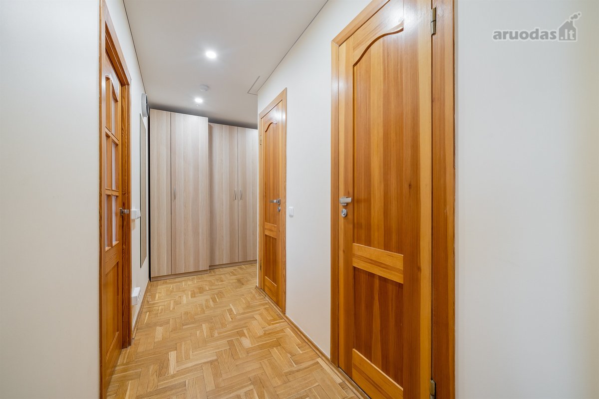 Parduodu labai tvarkingą 3 kambarių (68,29 m² - nuotraukos Nr. 28