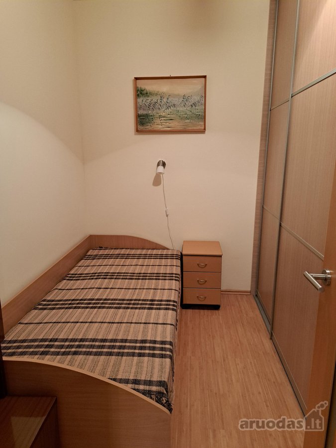 Parduodamas įrengtas, labai erdvus 2 kambarių - nuotraukos Nr. 14