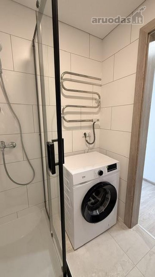 Naujai Renovuotas Studijos Tipo Butas Laukia - nuotraukos Nr. 3
