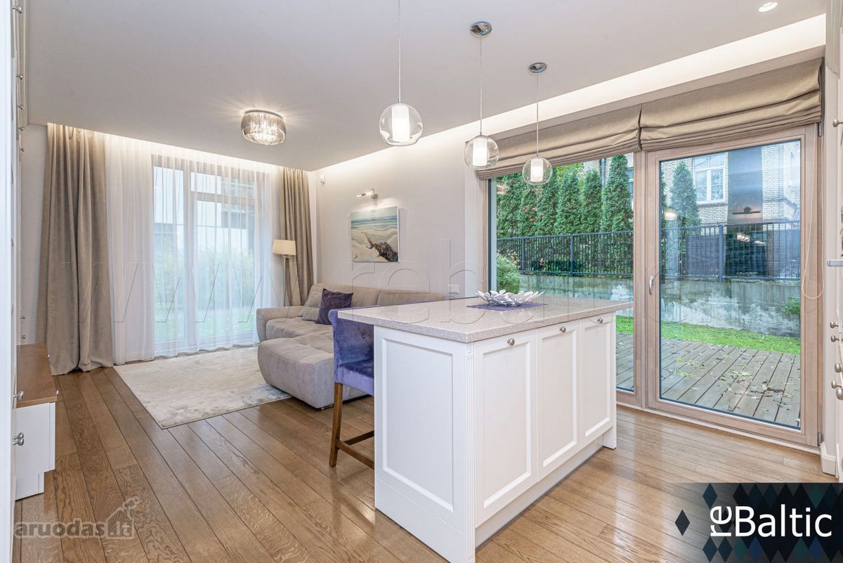 Stilingi trijų kambarių apartamentai su - nuotraukos Nr. 12