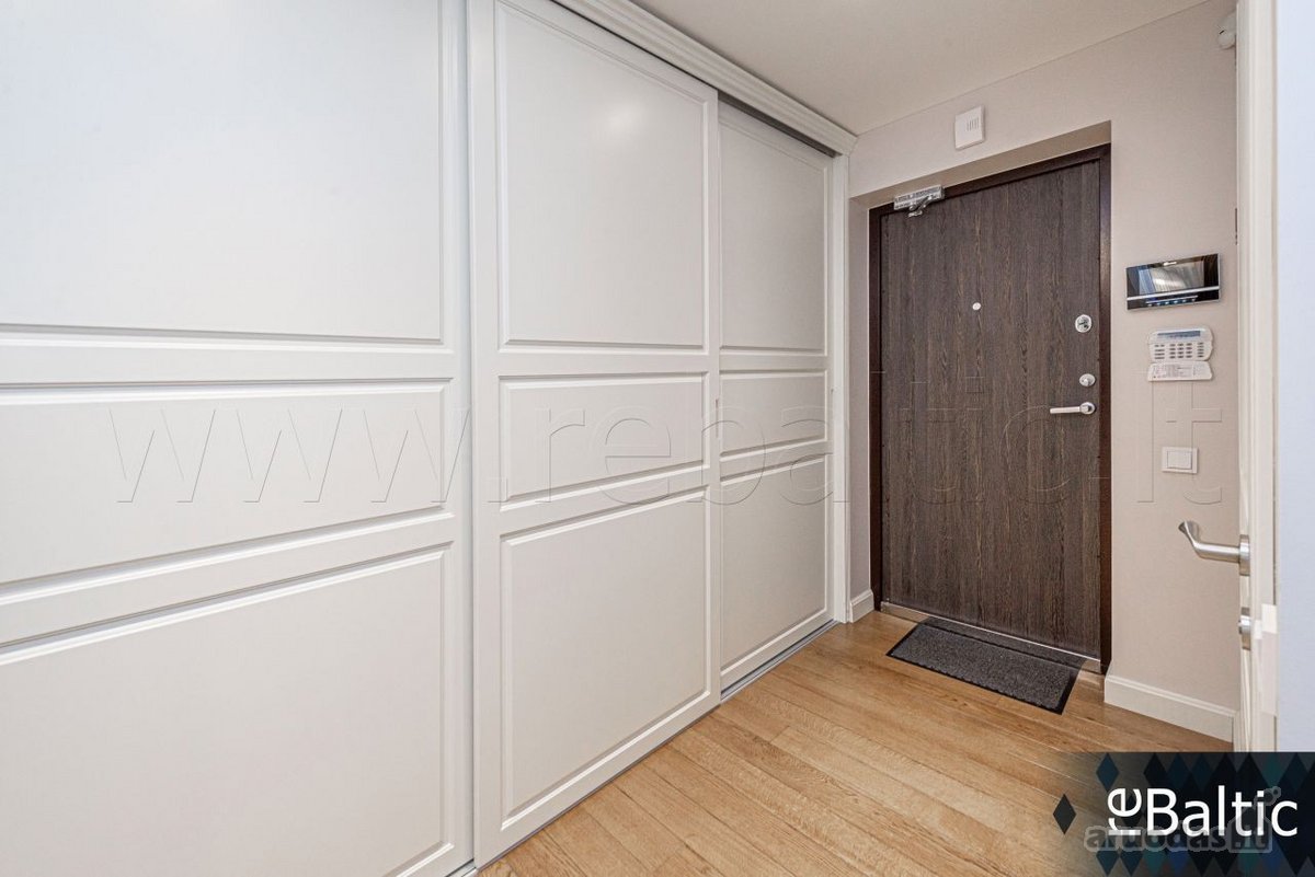 Stilingi trijų kambarių apartamentai su - nuotraukos Nr. 27