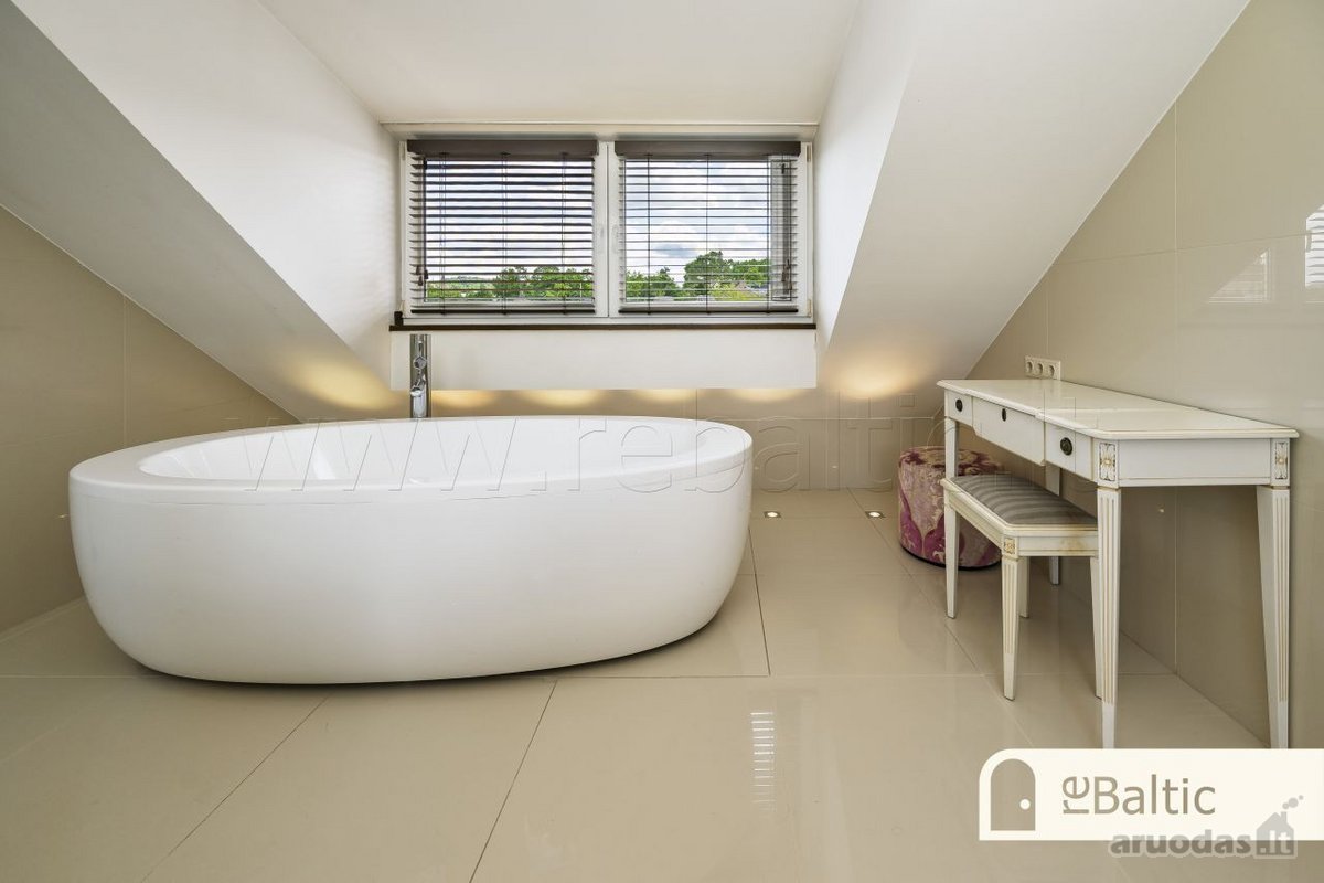 179 m&sup2; apartamentai Vilniaus Senamiesčio - nuotraukos Nr. 37