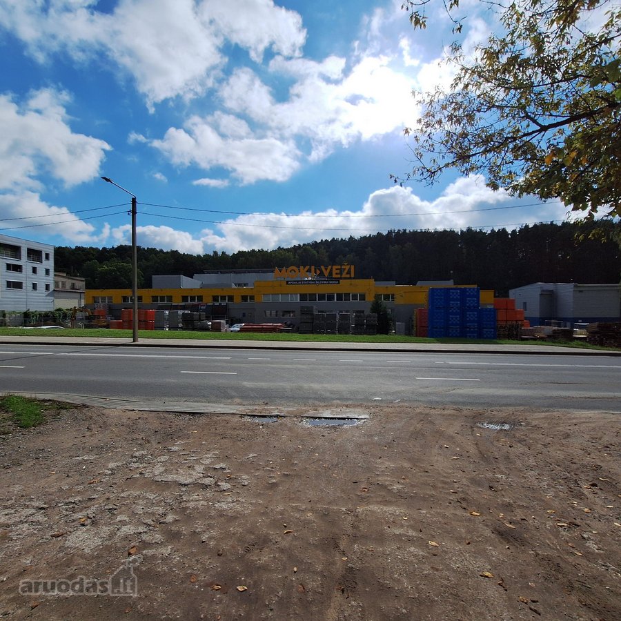 Nuo spalio 1D. nuomuojamas 16kv.m. požeminis - nuotraukos Nr. 2