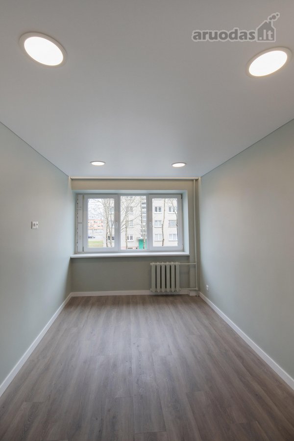Kapitaliai suremontuotas 3 kambarių butas - nuotraukos Nr. 7