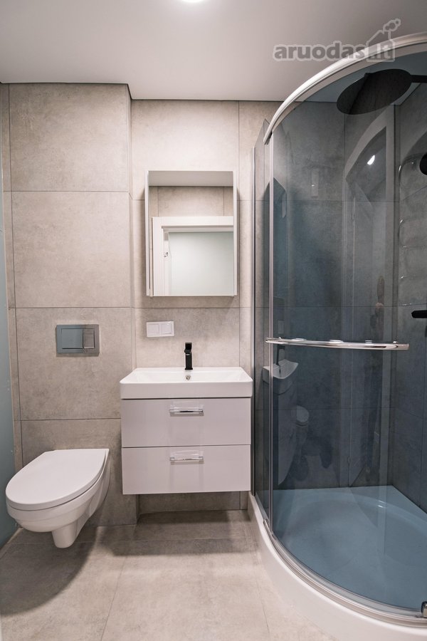 Kapitaliai suremontuotas 3 kambarių butas - nuotraukos Nr. 35
