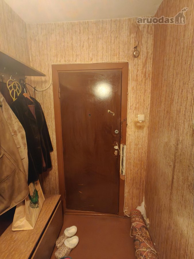Stovėjimo aikštelė su šlagbaumu - nuotraukos Nr. 7