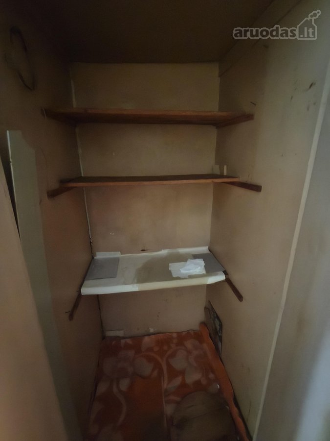 Stovėjimo aikštelė su šlagbaumu - nuotraukos Nr. 5