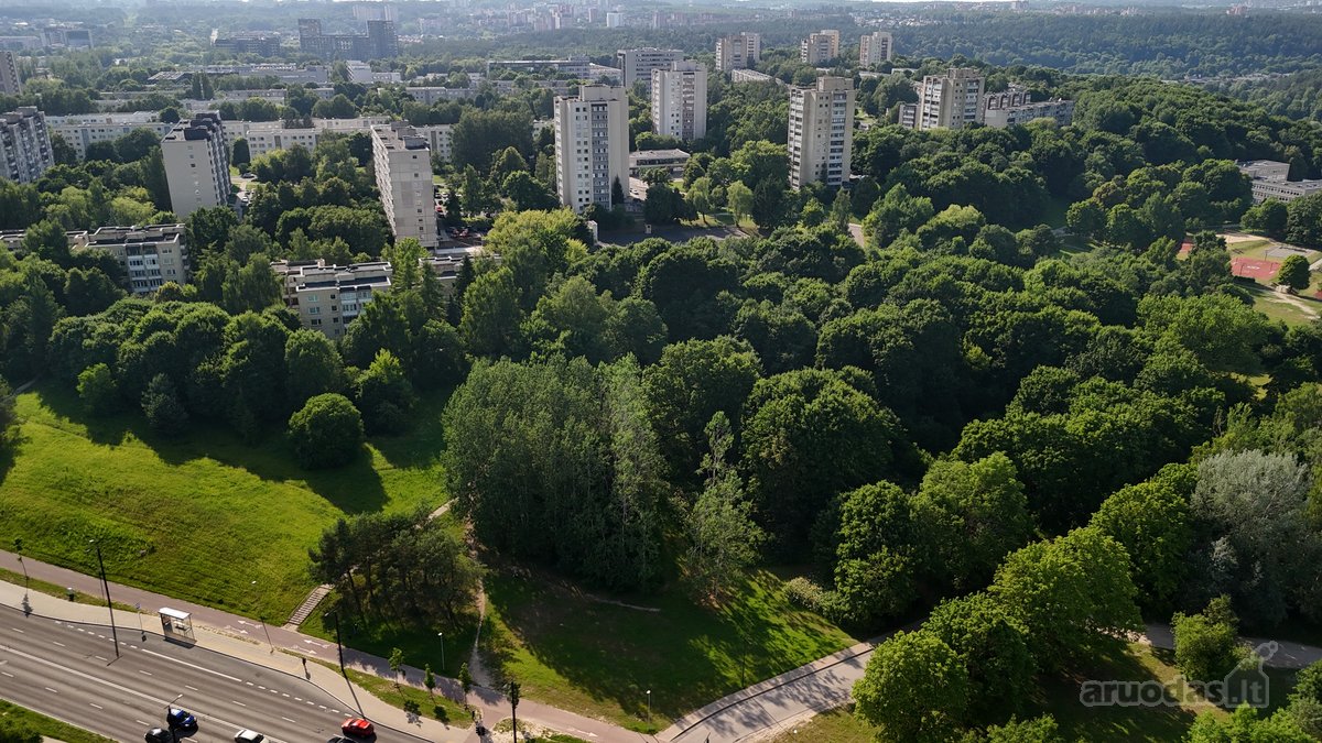 Parduodamas šviesus 1 kambario butas Žirmūnų - nuotraukos Nr. 30