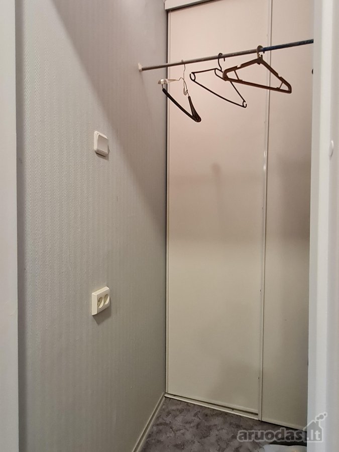 Išnuomojamas erdvus butas su 3 balkonais. - nuotraukos Nr. 13