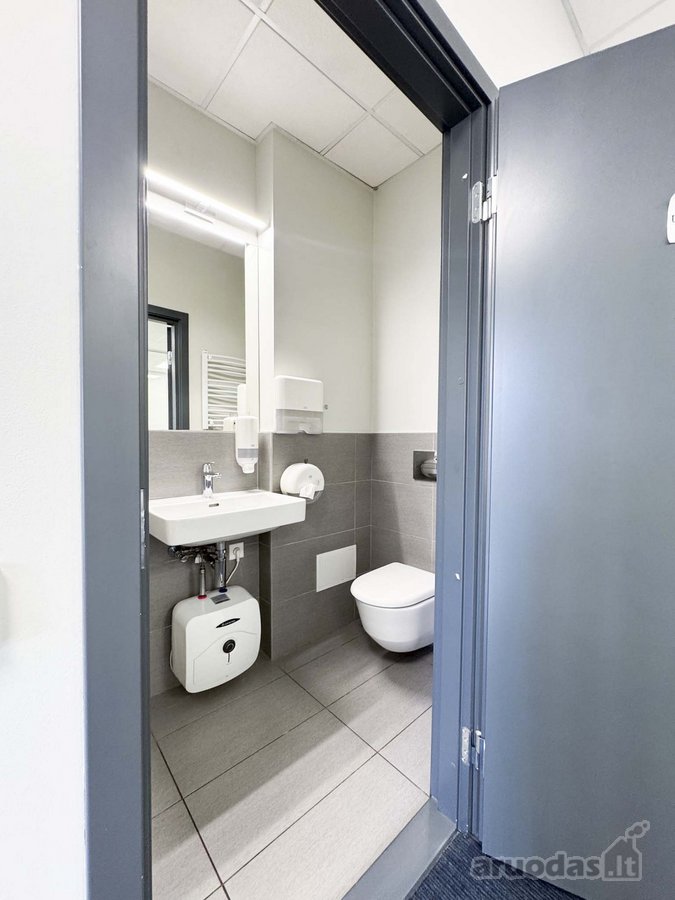 Nuomojamos 150 m² komercinės patalpos vienoje - nuotraukos Nr. 19