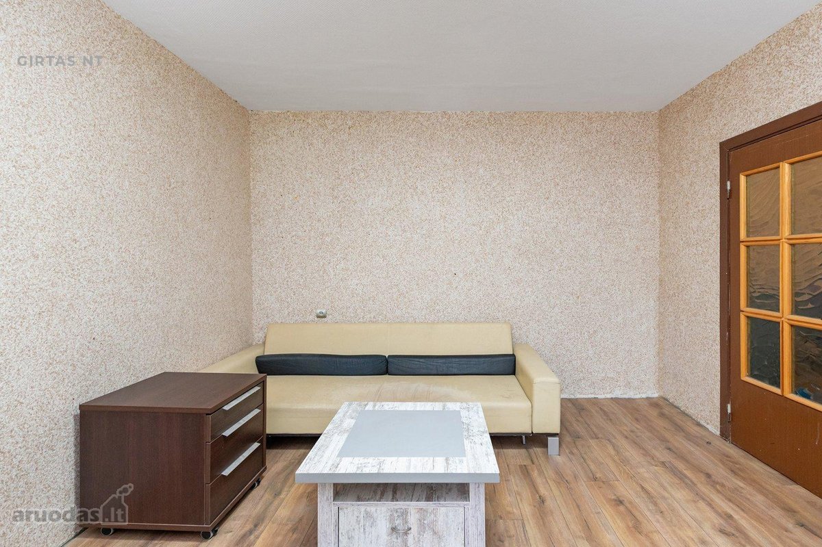 Erdvus trijų kambarių butas Eiguliuose už 135 - nuotraukos Nr. 5