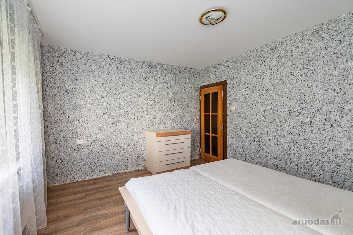 Erdvus trijų kambarių butas Eiguliuose už 135 - nuotraukos Nr. 14