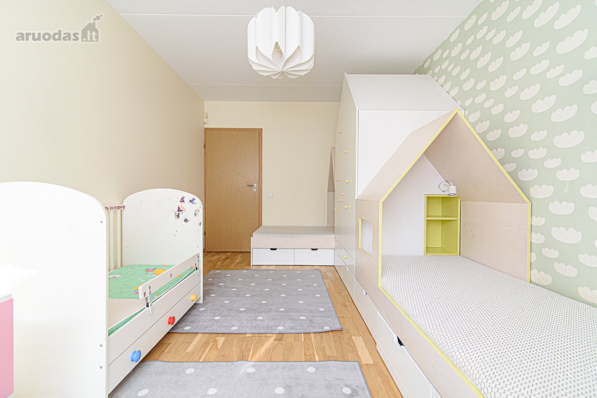 Nuomojamas Erdvus 3 Kambarių Butas Su Garažu - nuotraukos Nr. 12
