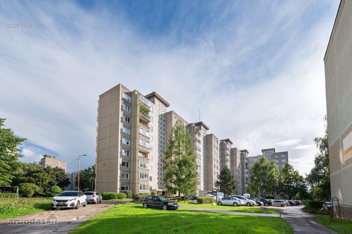 Erdvus trijų kambarių butas Eiguliuose už 135 - nuotraukos Nr. 25