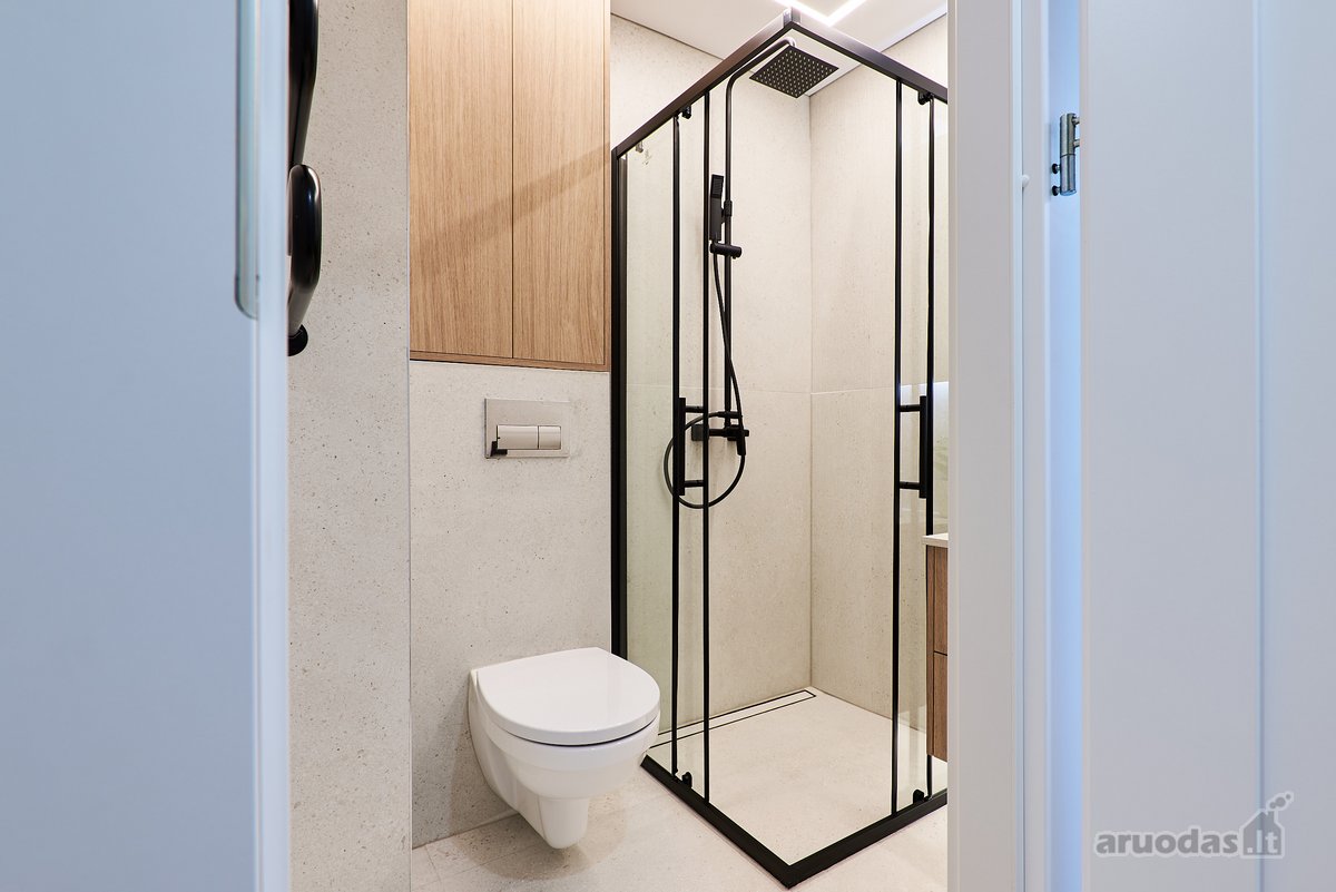 Moderniai ir stilingai įrengtas 3-jų kambarių - nuotraukos Nr. 32